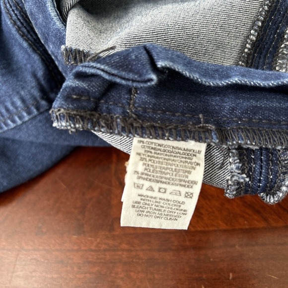 Free‎ People Dark Wash Side Zip Flat Front Stretch Scallop Edge Shorts Sz 26 - Picture 8 of 9